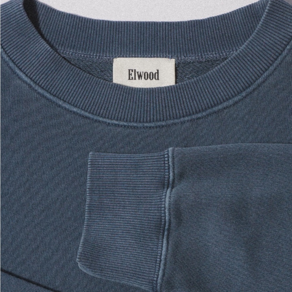 Elwood Clothing Vintage Navy Sweatshirt XS
